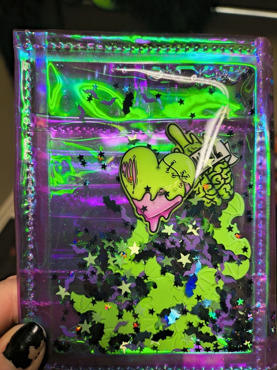 Jewelry - Electric Bubblegum Holographic Neon Heart & Brain Zombie Shaker Pouch Wallet